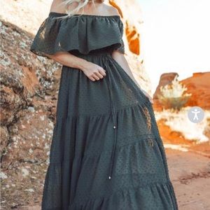 Baltic Born Dark Olive Maxi